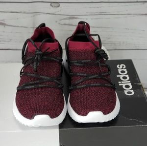 Women's Adidas Ultimamotion running shoes size 7.5